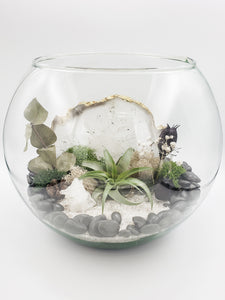 Agate and Clear Quartz Terrarium